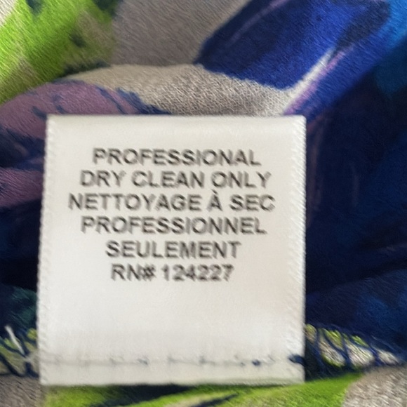 Misa Los Angeles Debra Mock Neck Smocked Waist Sleeveless Floral Blouse -Size XS - Picture 8 of 8